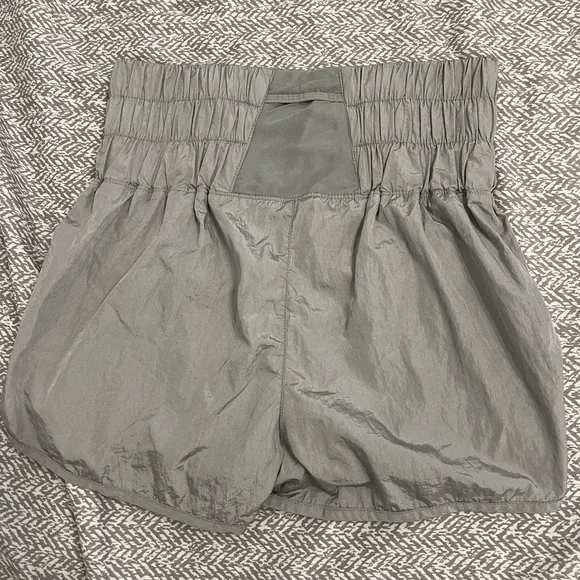 Free people  Gray Gathered Shorts - Picture 6 of 6